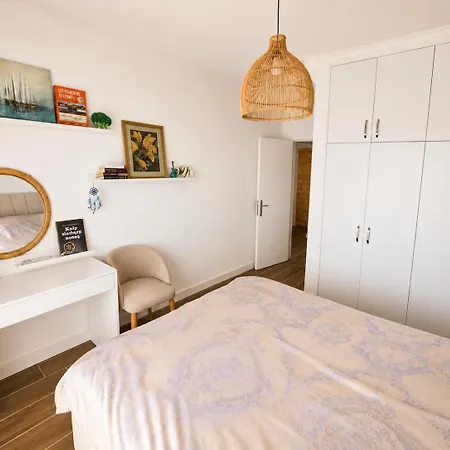 Sea View Penthouse With Jacuzzi & Roof Terrace At Northern Cyprus Protaras